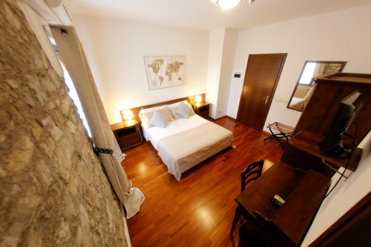Borgo Colmello Hotel Farra d'lsonzo Exterior photo